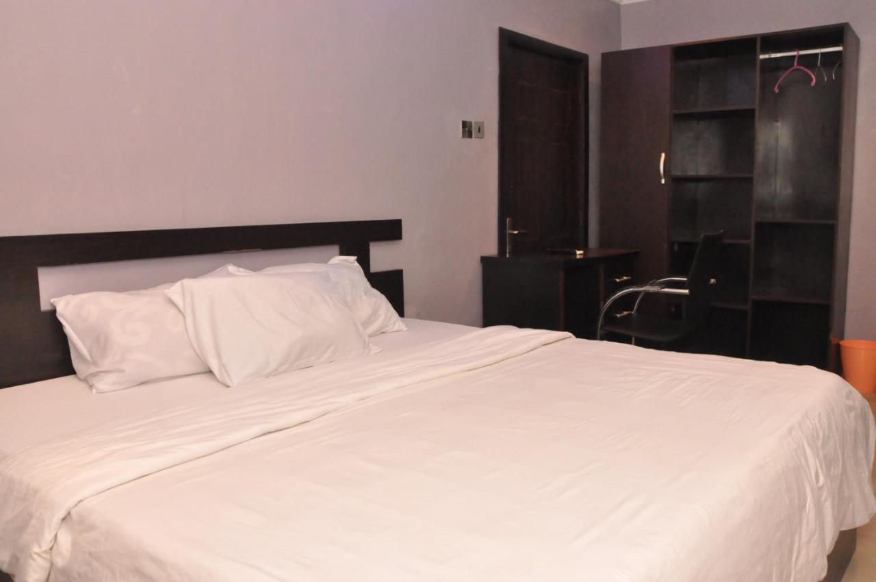 Haute Aparthotel Ikeja Esterno foto