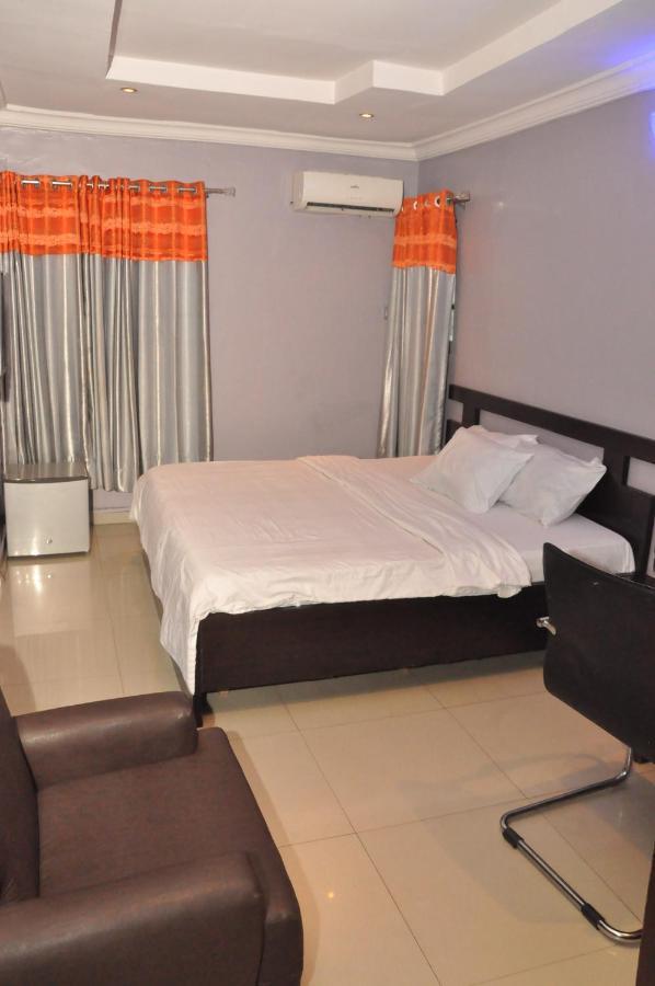 Haute Aparthotel Ikeja Esterno foto