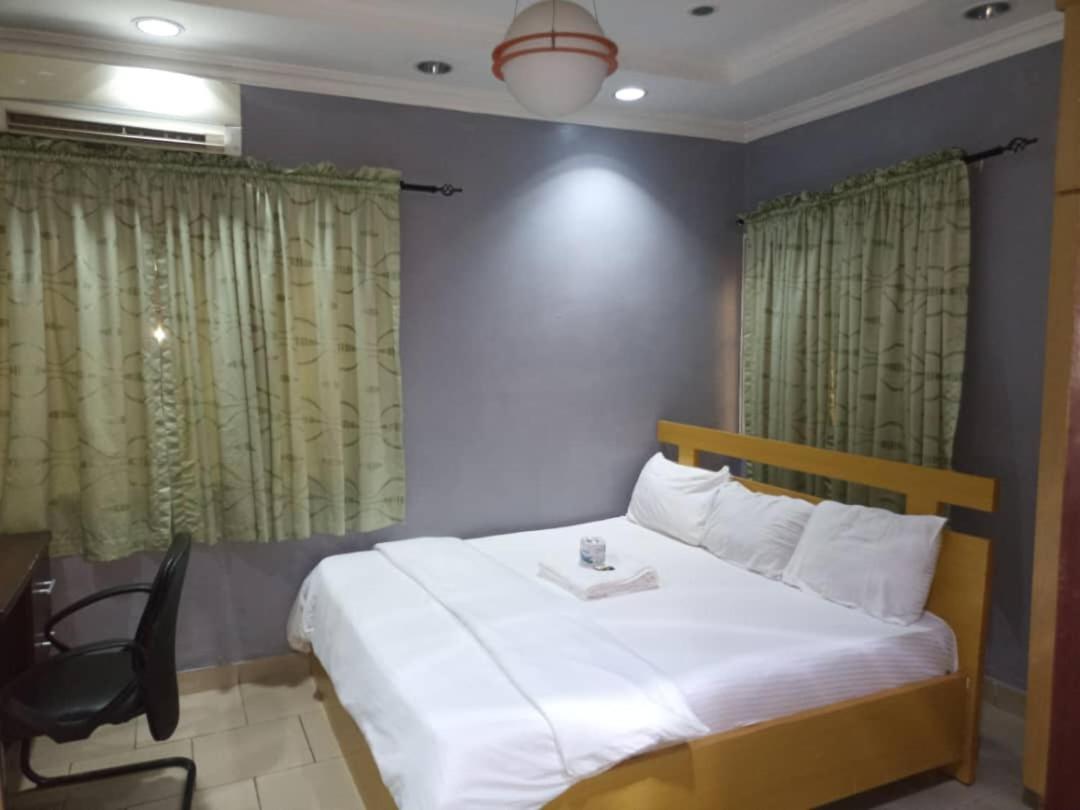 Haute Aparthotel Ikeja Esterno foto