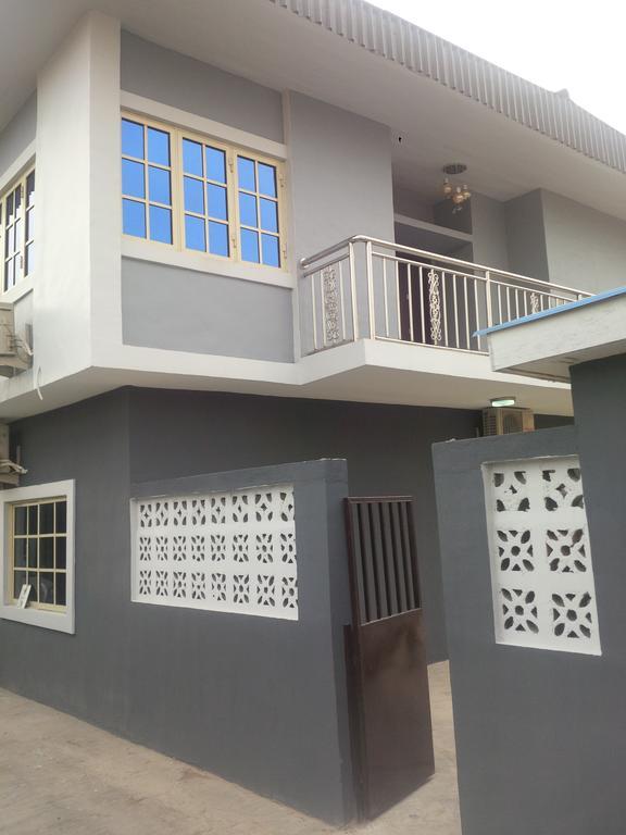 Haute Aparthotel Ikeja Esterno foto